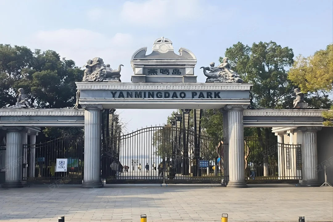 产控铂樾府售楼处电话4001167278_05